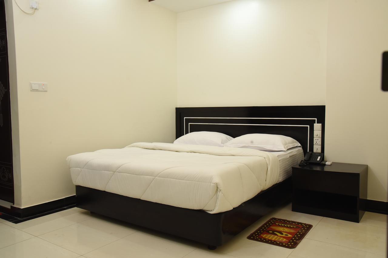Hotel Elaf International Cox's Bazar Kültér fotó